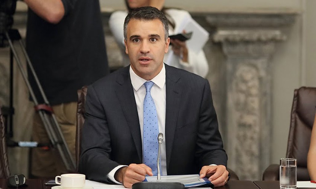 Thumbnail for Nauru detention of asylum-seekers a “disgrace”: Malinauskas