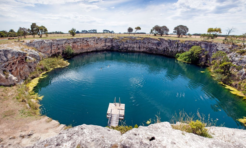 Thumbnail for Australian swimming spots you’ll long to dive into