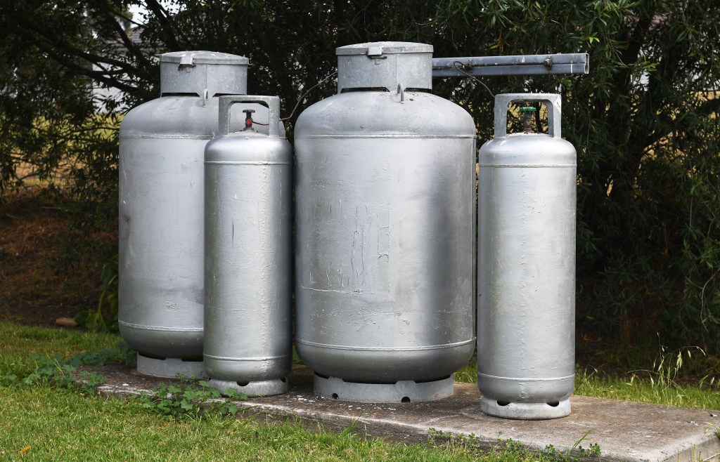 Thumbnail for Regulator approves natural gas pipeline to Mount Barker