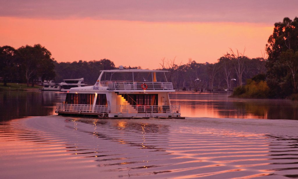 Thumbnail for Tasting Australia launches 2019 program