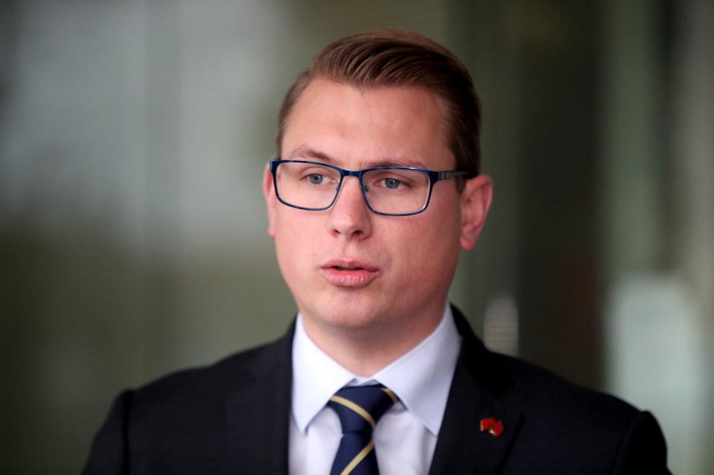 Thumbnail for Knoll replaces troubled council with an administrator