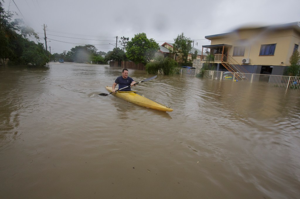 Thumbnail for Scramble for boats in flood-hit Townsville