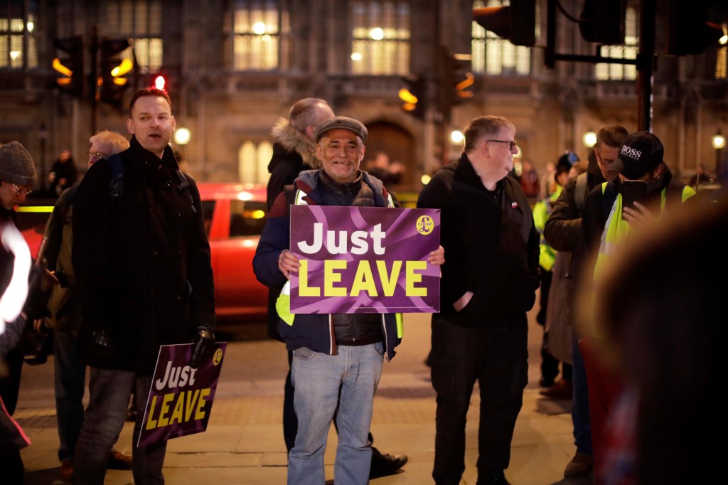 Thumbnail for UK MPs back Brexit delay, rule out second referendum