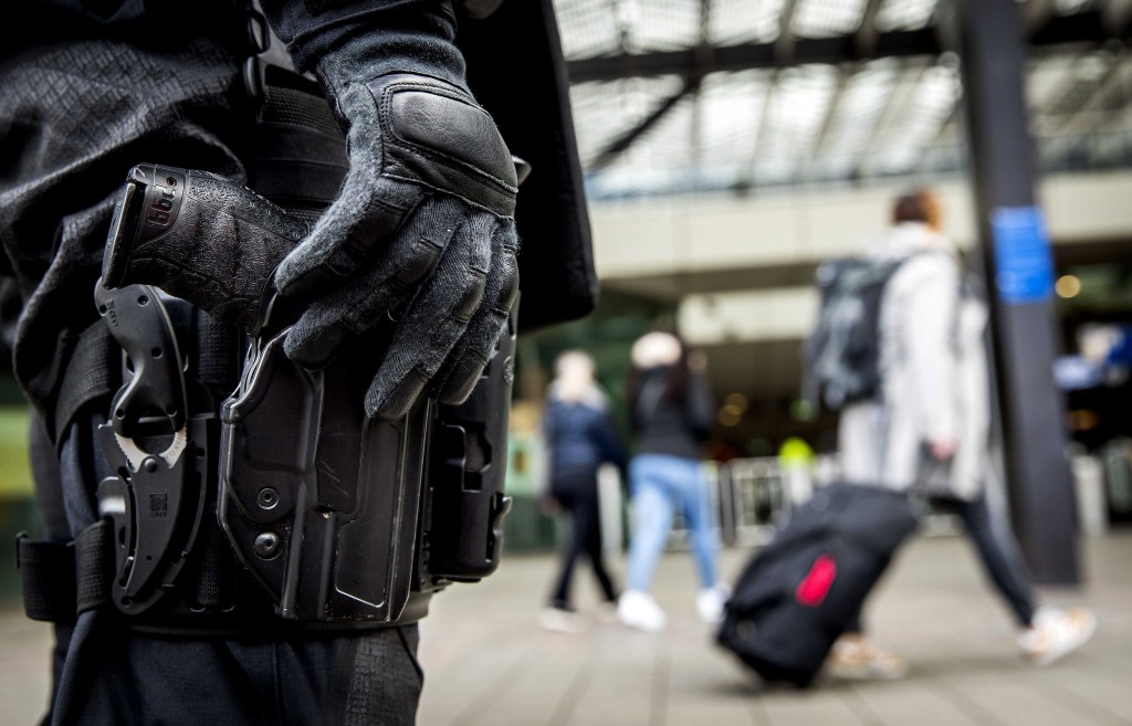 Thumbnail for Arrest after three shot dead on Dutch tram