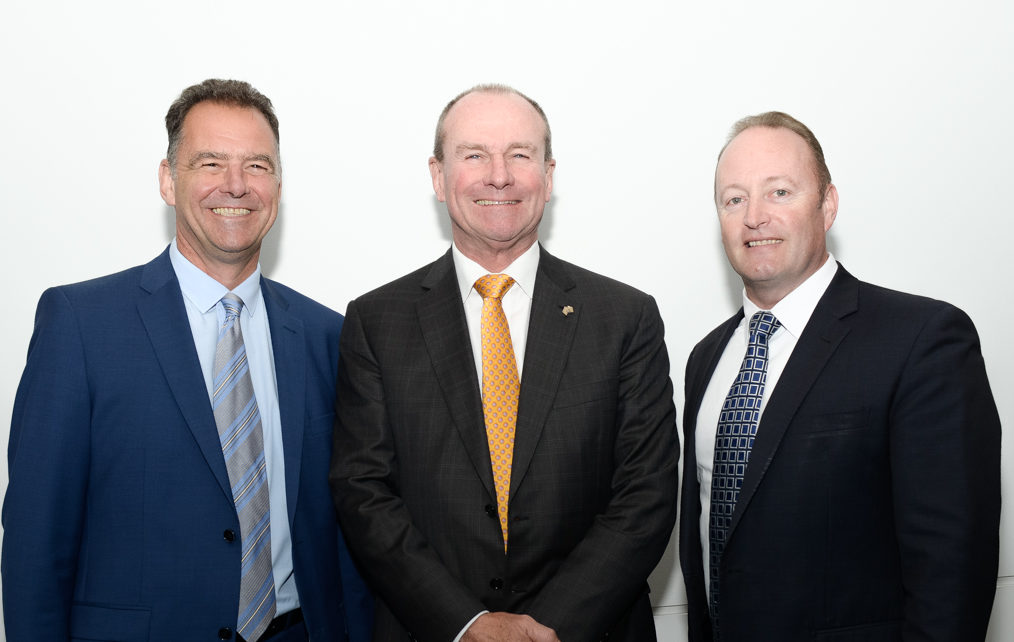 Mike Hnyda (left) with former minister Martin Hamilton-Smith and then-Investment Attraction chair Rob Chapman.