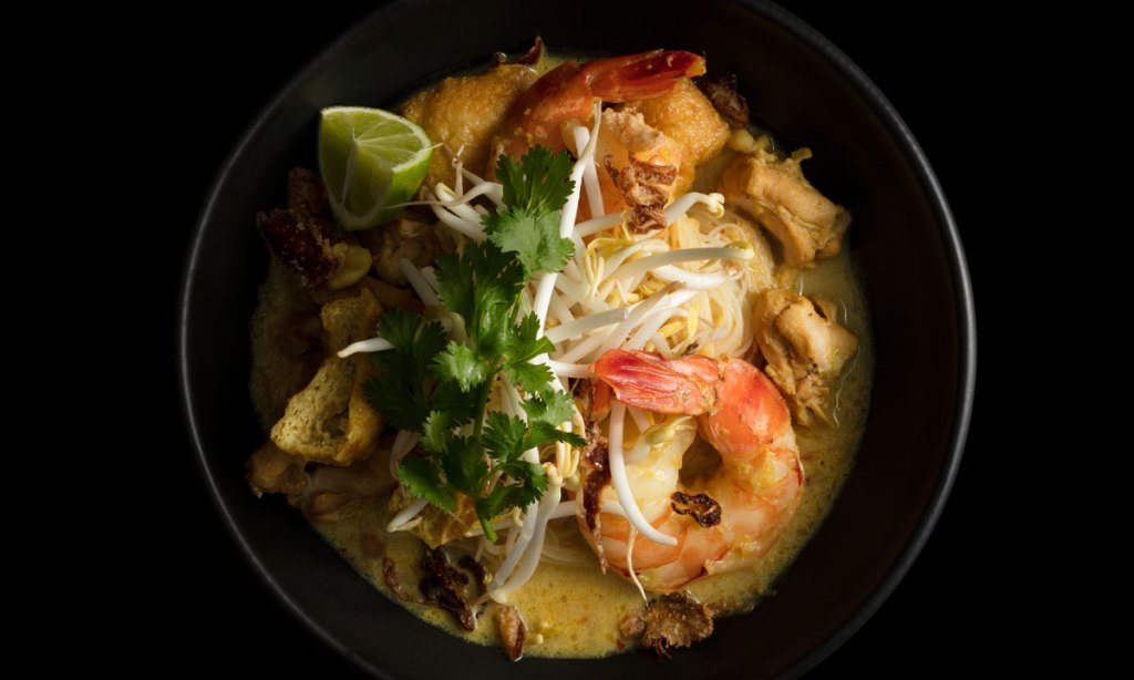 Thumbnail for Luke Nguyen’s Chicken & Prawn Curry Laksa