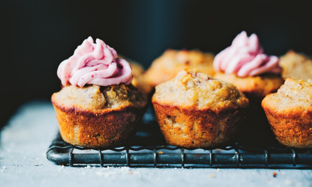 Thumbnail for Mini Raspberry Cupcakes