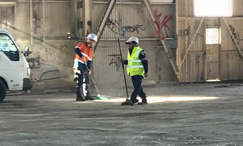 Thumbnail for Workers, schoolchildren potentially exposed to Shed 26 asbestos: CFMEU