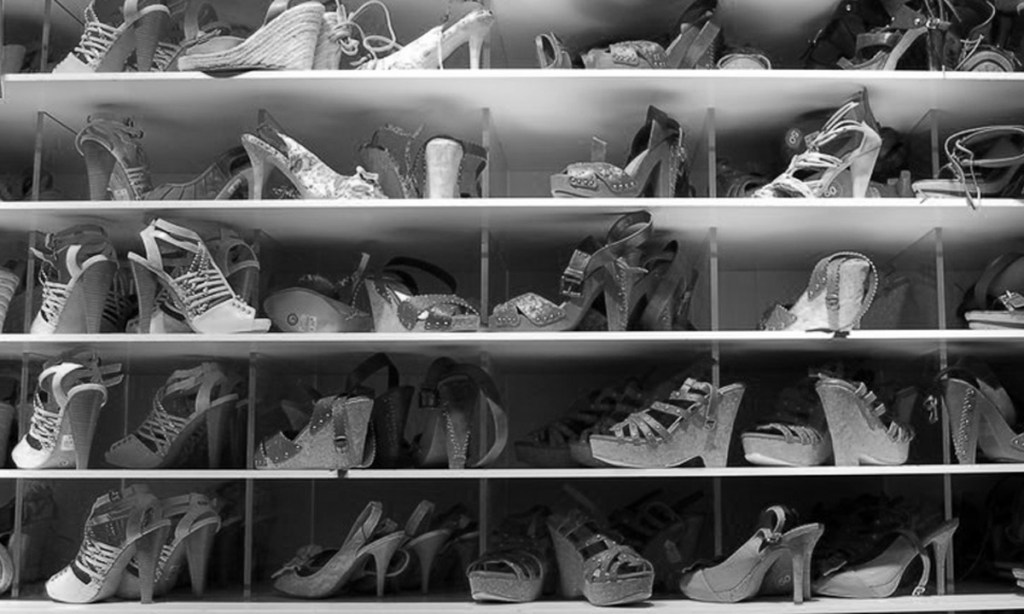 Thumbnail for Online key as SA shoe store sales trip over