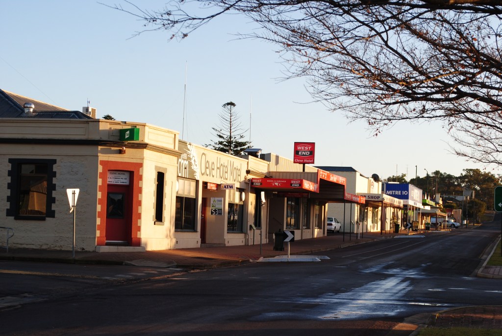 Thumbnail for South Australian Agricultural Town of the Year: Cleve