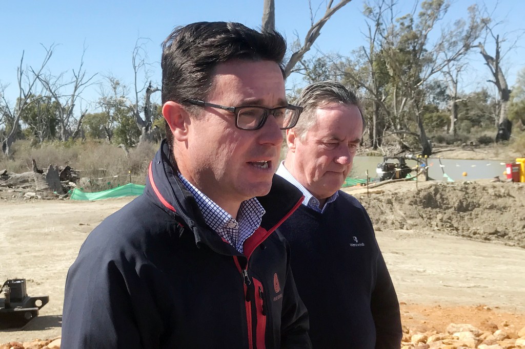 Thumbnail for Murray-Darling protesters brandish noose at Water Minister