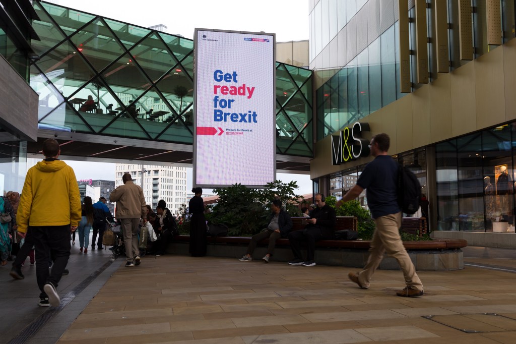Thumbnail for Boris urged to recall Parliament after court ruling, no-deal Brexit warnings