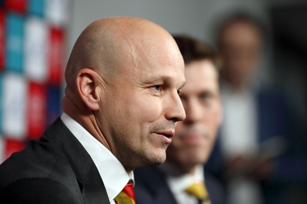 Thumbnail for Crows confirm new coach – in the nick of time