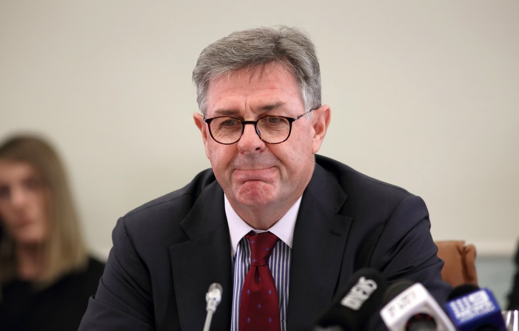 Thumbnail for SA Health boss casts doubt over Christmas border opening plans