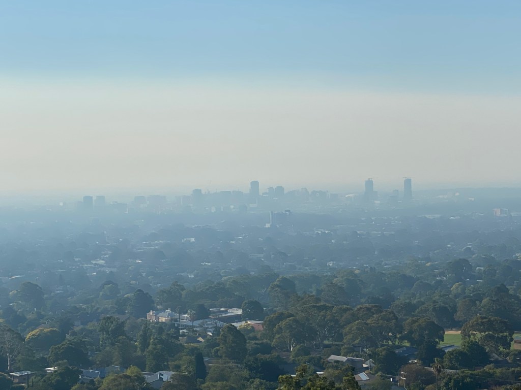 Thumbnail for What are we inhaling from bushfire smoke shrouding Australian cities?
