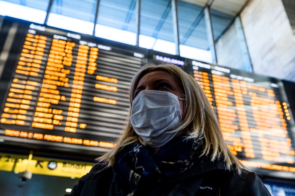 Photo: EPA/Angelo Carconi