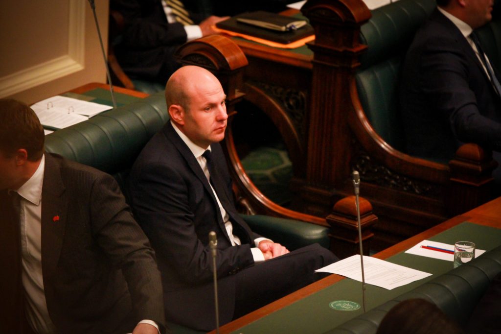 Thumbnail for Duluk takes leave from parliament and party after police confirm assault report