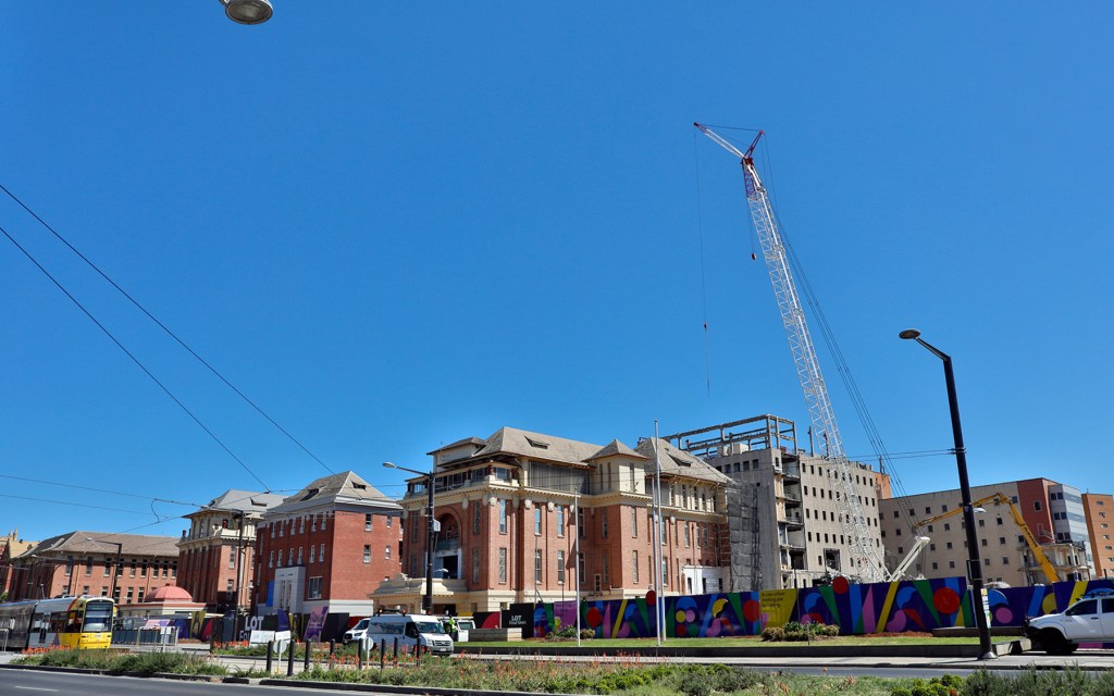 Works at the Lot Fourteen, the former Royal Adelaide Hospital site. Photo: Tony Lewis/InDaily