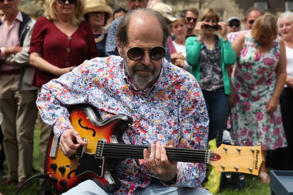 Thumbnail for Lennon, Harrison guitar valued at $786,000