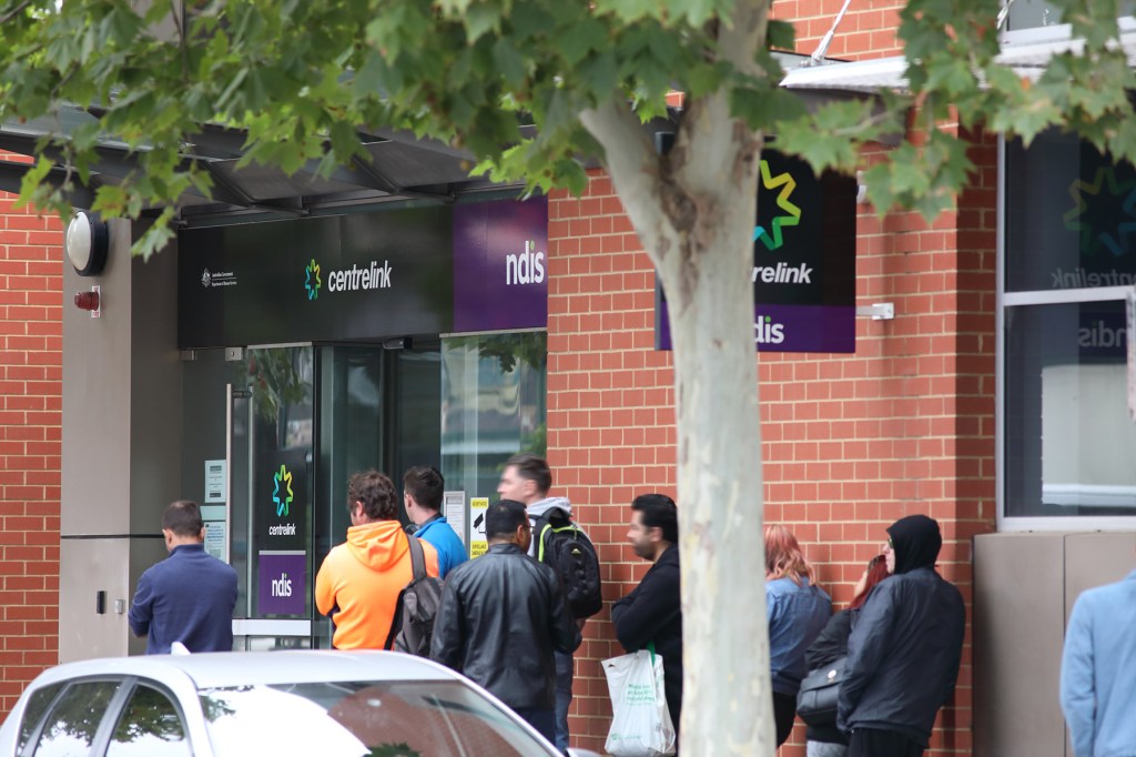 Thumbnail for Nervous JobKeeper claimants should check Centrelink JobSeeker eligibility: Govt