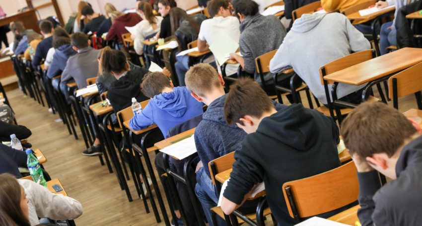 Thumbnail for No prosecutions over students skipping school