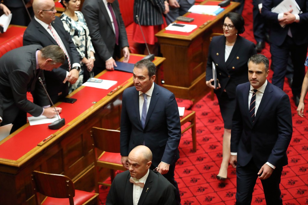 Thumbnail for Let parliament sit, SA Opposition urges