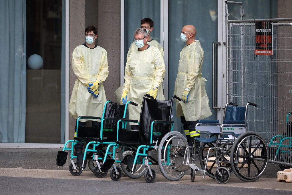 The State Government says it's ready to take and quarantine more international arrivals. Photo: Tony Lewis/InDaily