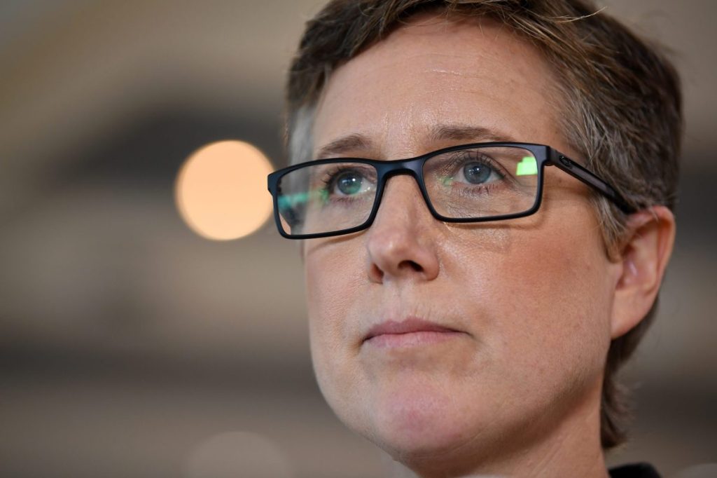 Thumbnail for ‘Simply about survival’: Union push for 7 per cent minimum pay rise