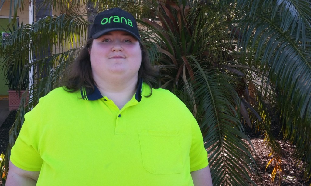 Orana Loxton employee Katelyn Hartshorne.