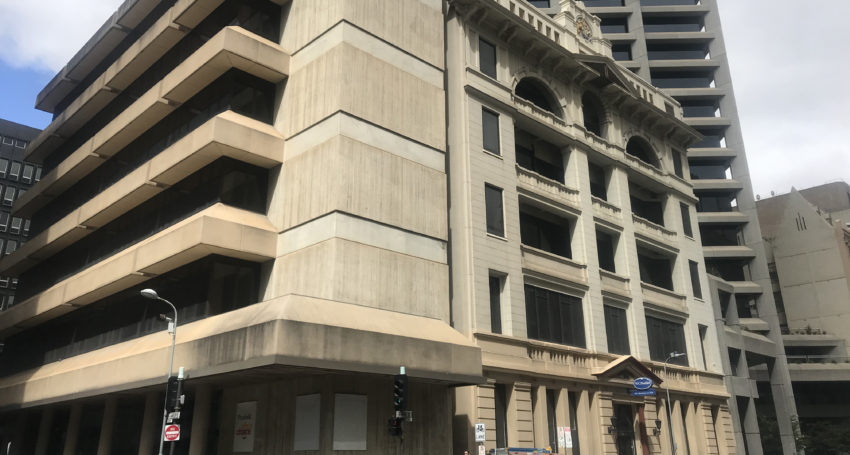 The heritage-listed former State Bank facade with 1980s addition on the side. Photo: Stephanie Richards/InDaily 