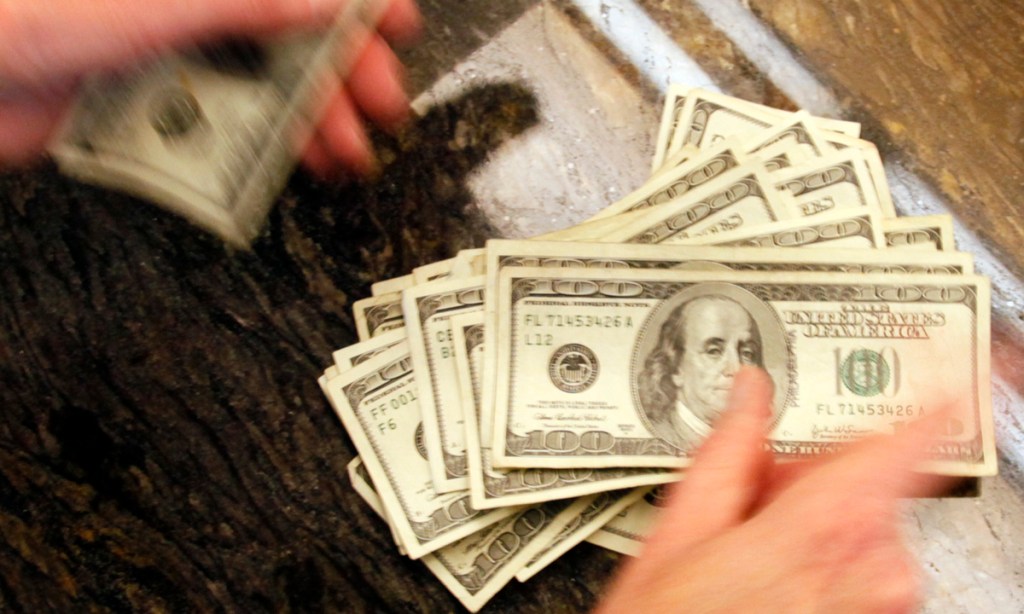 Thumbnail for Banks fail to stop global money laundering