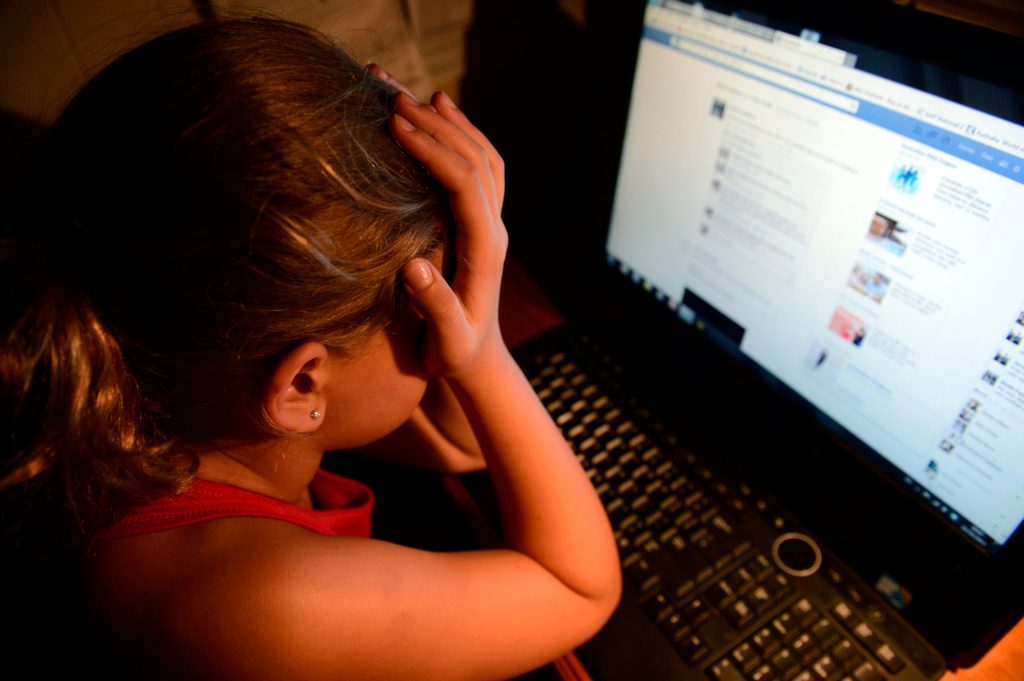 Thumbnail for Online abuse forcing girls to abandon social media