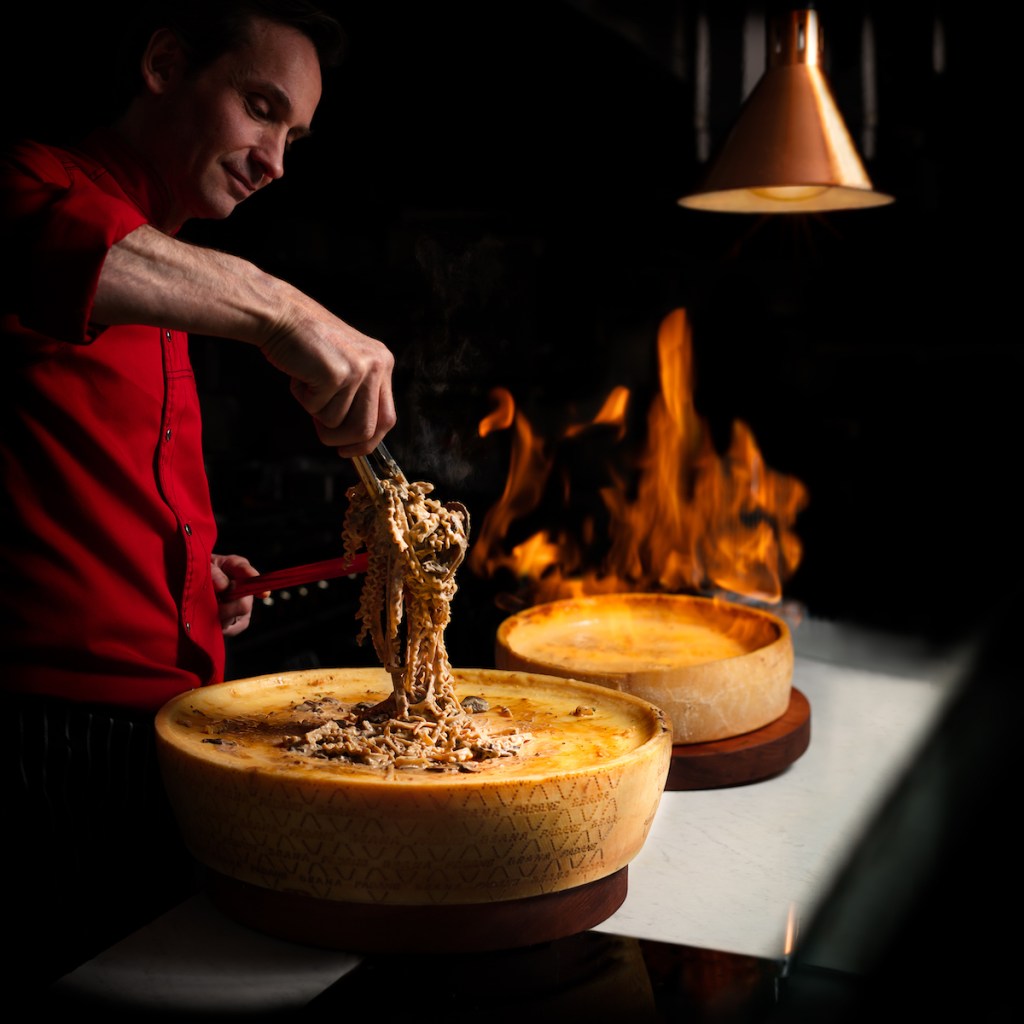 Godi La Vita Italian restaurant at Hyde Park. Photograph Julian Cebo