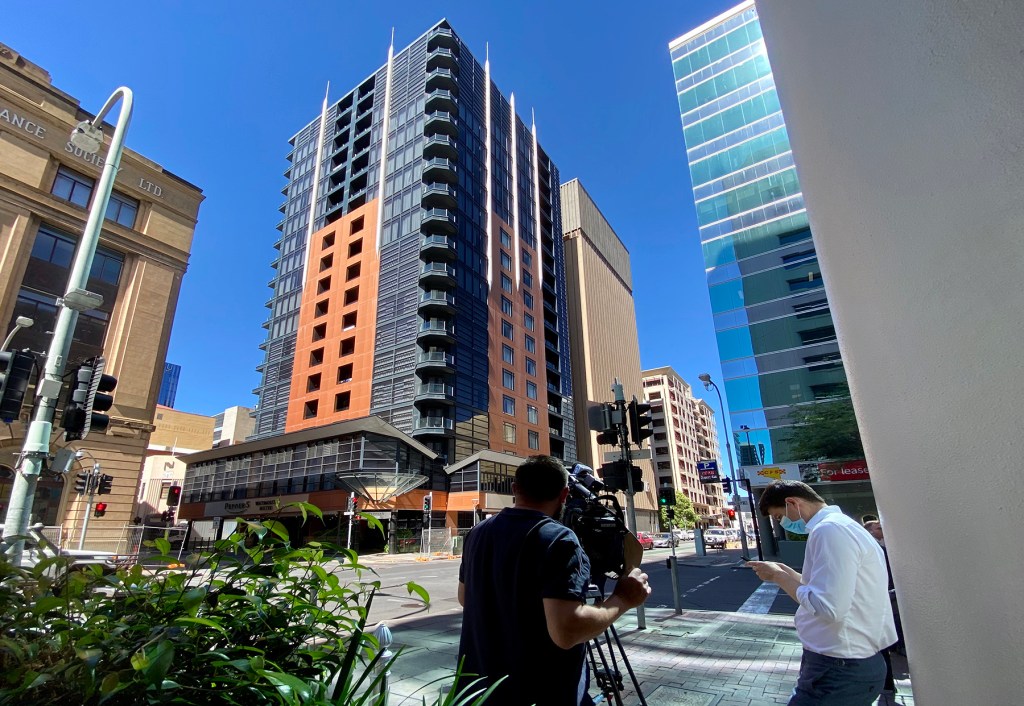 Thumbnail for Medi-hotel SOS: Call for volunteers as investigation continues