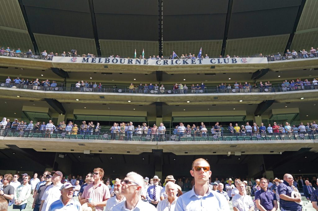 Thumbnail for Virus alert for MCG Test spectators, mandatory masks for SCG Test
