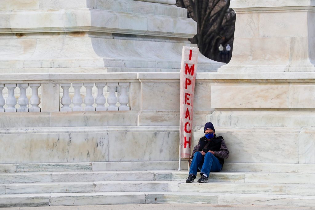 Photo: EPA/Shawn Thew