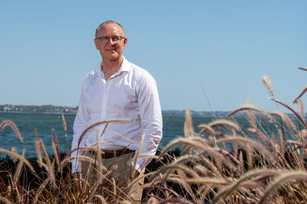 Thumbnail for Former SA premier dedicates his AO to others
