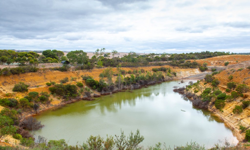 Thumbnail for Canadians pull plug on Strathalbyn energy storage project