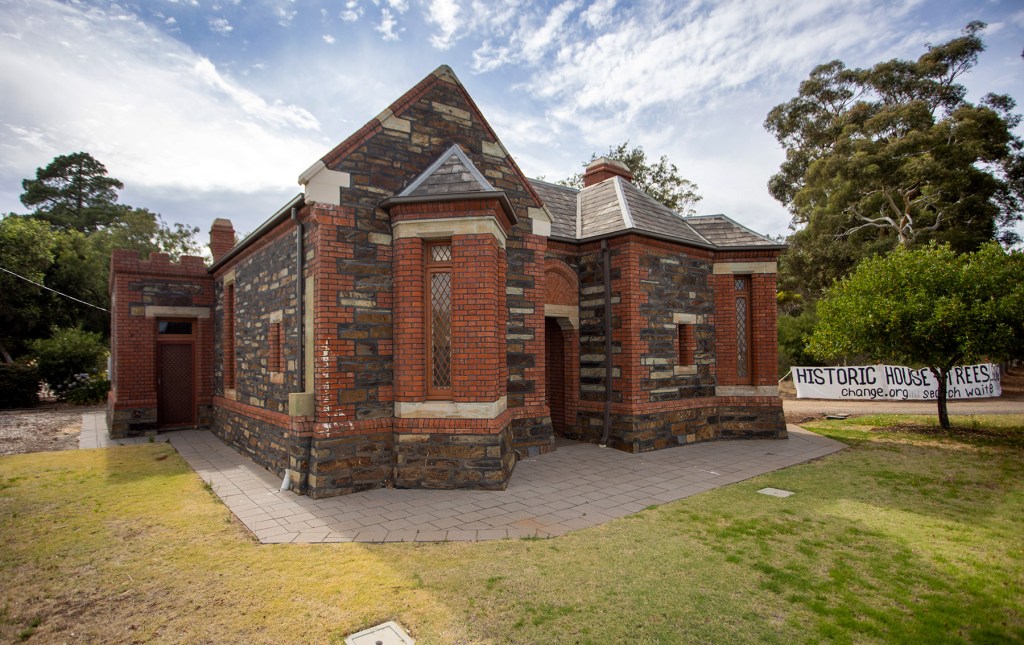 The Urrbrae gatehouse. Photo: Tony Lewis/InDaily