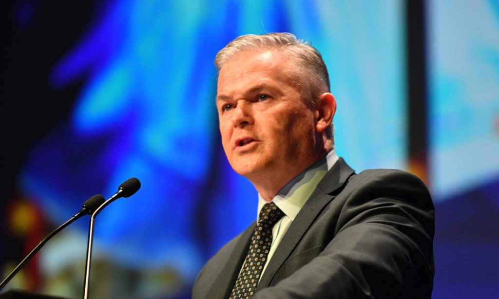 Thumbnail for Santos to pay dividend despite $470 million loss