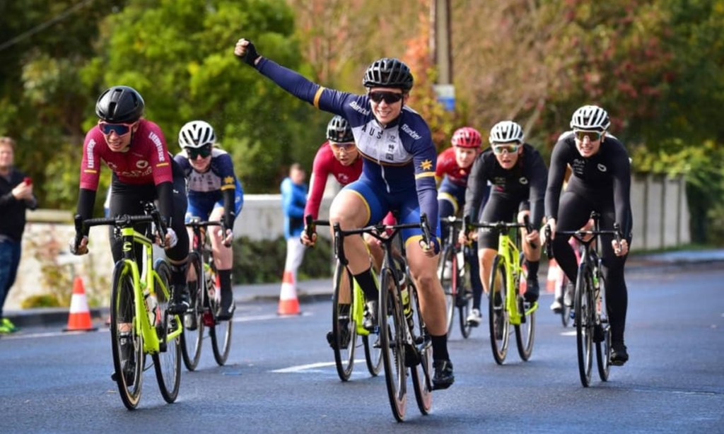 Olympian Annette Edmondson won the SA Women’s Kermesse Championship raced around the Blue Lake on the second day of racing in Mt Gambier. Photo: Andrew Burston