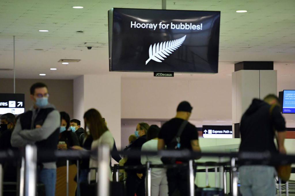 Thumbnail for Kiwi bubble tourists bypass SA for eastern states