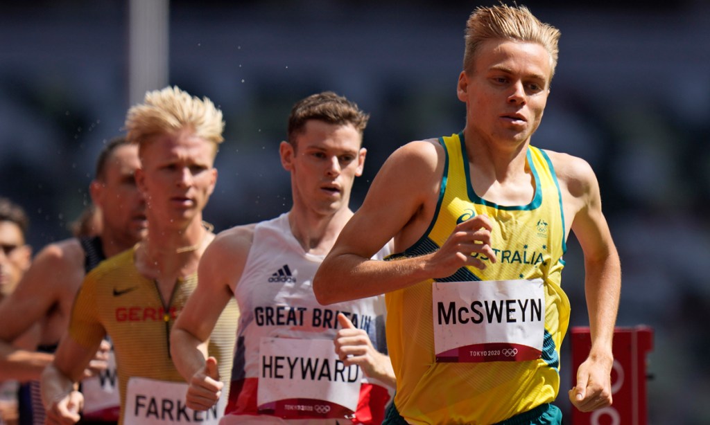 Australia's Stewart McSweyn ran strongly in his 1500m heat this morning in Tokyo to qualify for the semi-final along with fellow Aussie Oliver Hoare. Picture: Petr David Josek/AP Photo