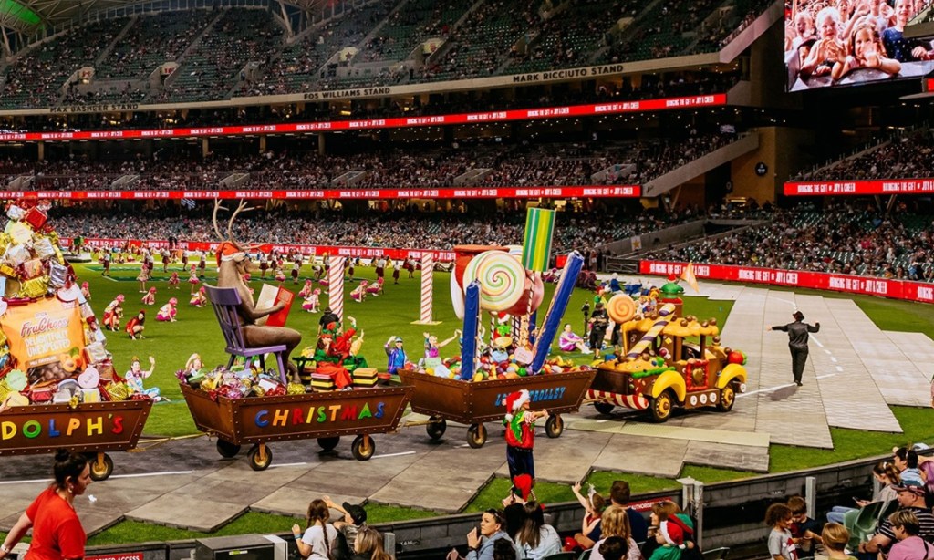 Thumbnail for Pageant to return to Adelaide Oval as ticketed event