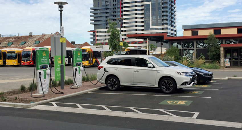 Thumbnail for Electric car rego to triple under Govt tax: Labor