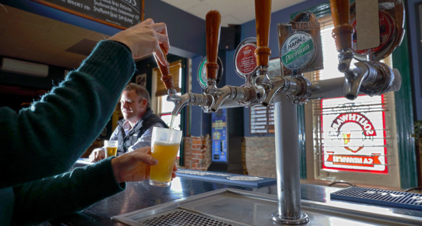 Thumbnail for ‘Disappointed’: Hospitality industry slams 90 per cent vax restrictions lift