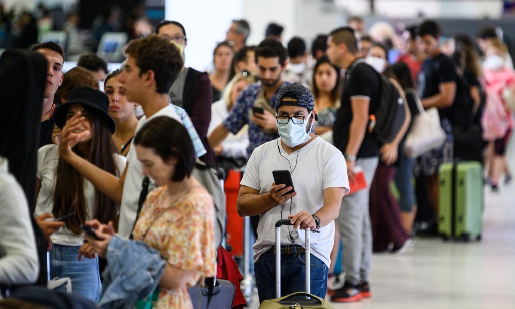 Thumbnail for Migration drop-off at heart of SA labour shortages