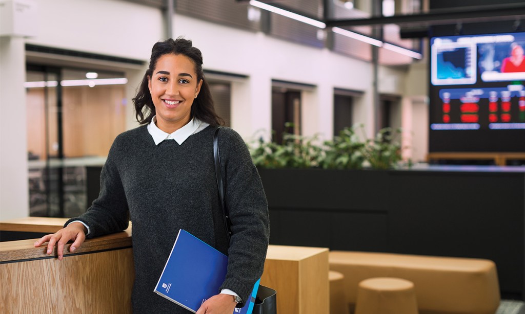 Thumbnail for Head of the class