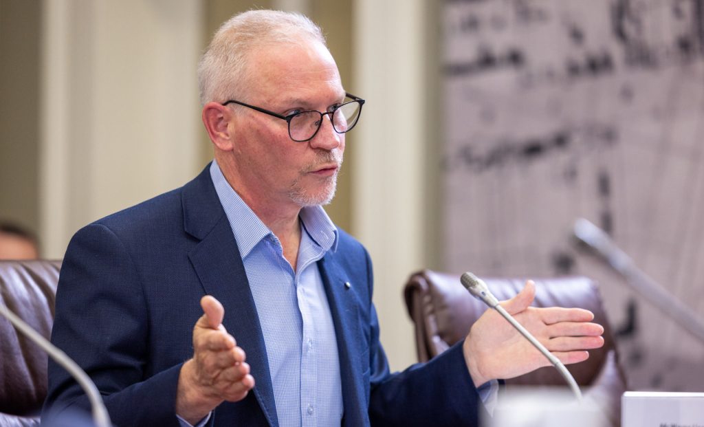 Ombudsman Wayne Lines has ruled out a full inquiry into Liberal Party data harvesting claims under the Marshall Government. Photo: Tony Lewis / InDaily