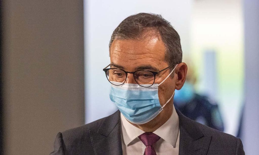 Premier Steven Marshall says he is concerned about the suspected cases of the Omicron variant. Photo: Tony Lewis/InDaily 